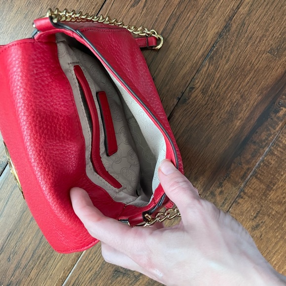 Michael Kors crossbody - Picture 3 of 3